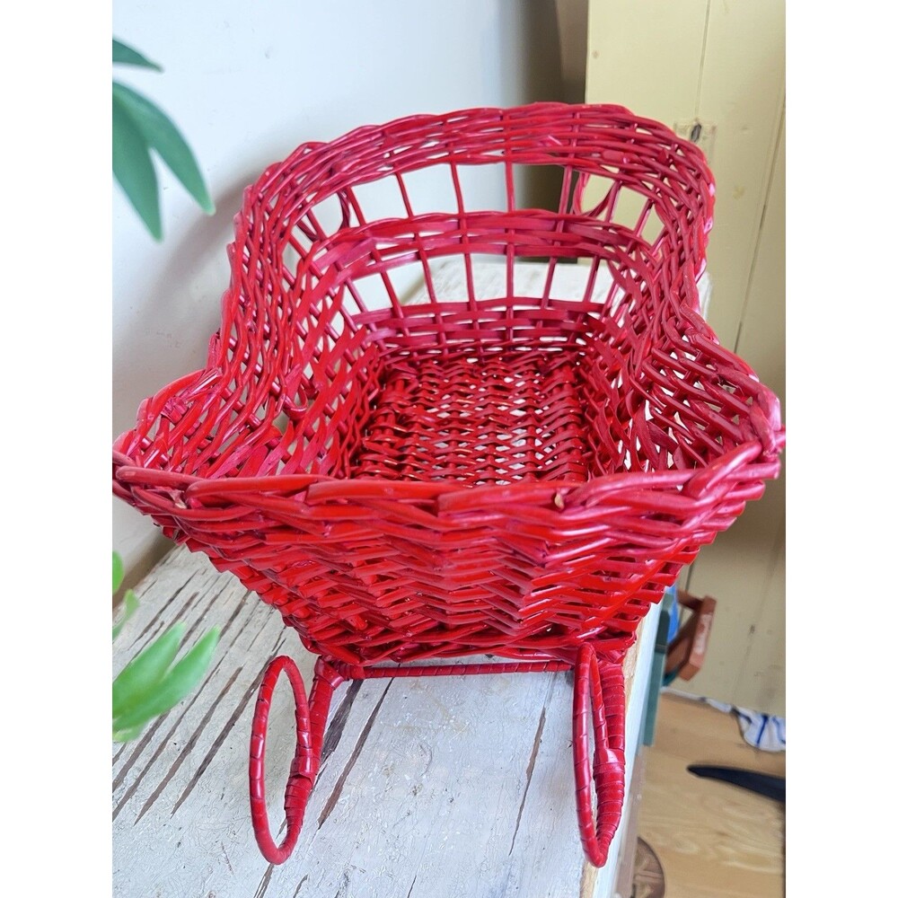 Vintage Rare Large Christmas Red Wicker Santa’s Sled Flower/Gifts Basket 18”